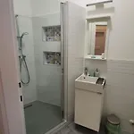Eper Apartment *