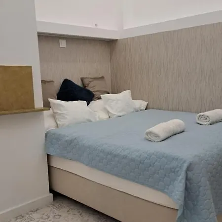 Apartament Eper *