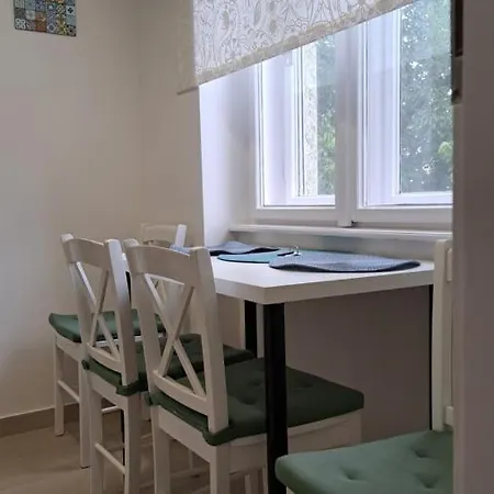 Apartment Eper